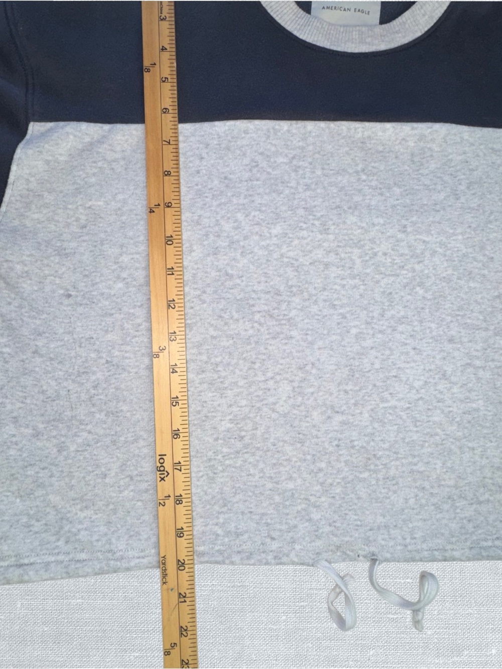 American Eagle Ahh-Mazingly Soft Crewneck Cropped Sweatshirt Drawstring Hem XS - Picture 10 of 10